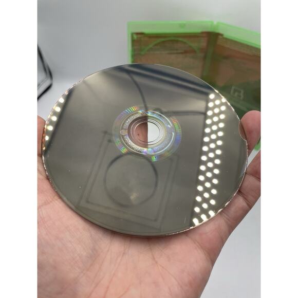 Red Dead Redemption 2 (XBOX ONE, 2018) 2 Disc Set - Tested & Fast Shipping! - Picture 7 of 8